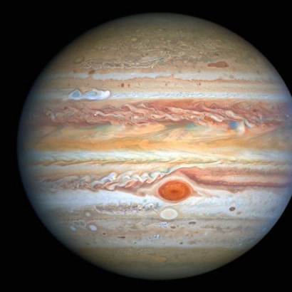 تلسکوپ هابل عکس جدیدی از سیارۀ مشتری ثبت کرد
