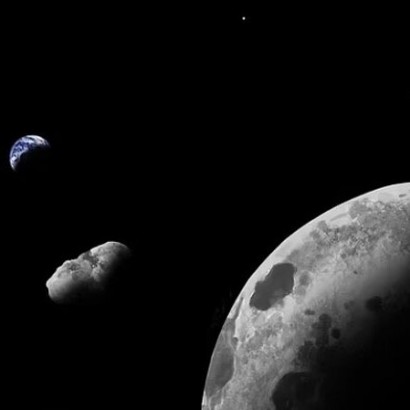 سیارک مرموز اطراف زمین تکه‌ای از ماه است!