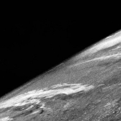 اولین تصویر ثبت شده ی زمین از فضا