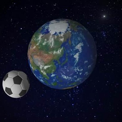 تصویری از توپ فوتبال جامانده در فضا