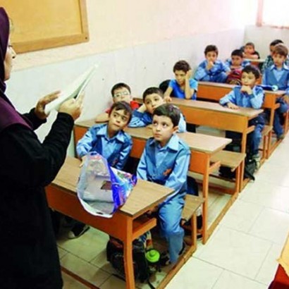 مدارس روز 21 بهمن تعطیل نیست