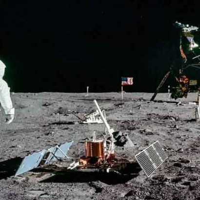 فضانوردان سابق ناسا از تجربه سفر به ماه می‌گویند