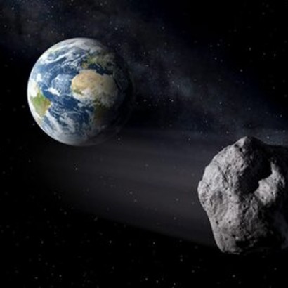 سیارکی سه برابر بزرگتر از آبشار نیاگارا از کنار زمین عبور می‌کند