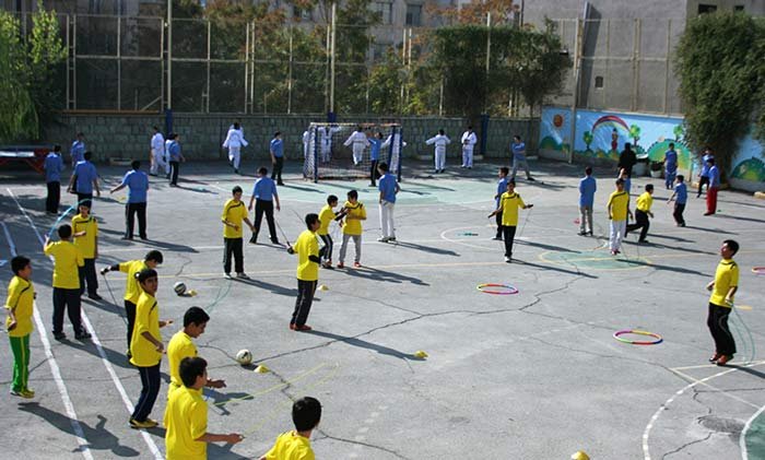 امروز زنگ ورزش مدارس شهر تهران تعطیل است
