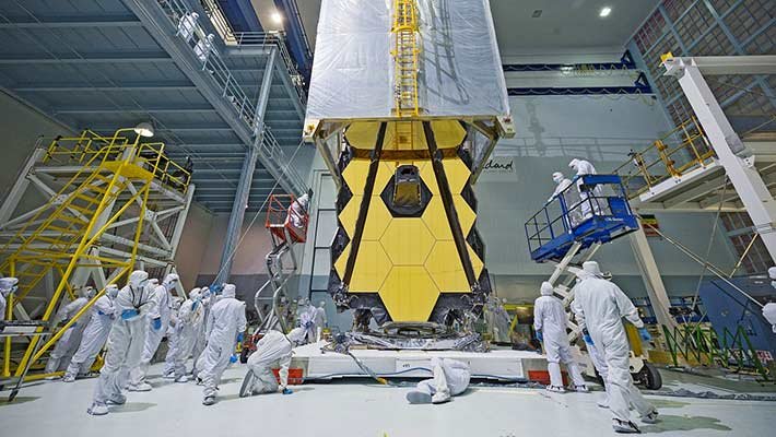 تلسکوپ فضایی جیمز وب به ماموریت ناسا کمک می کند