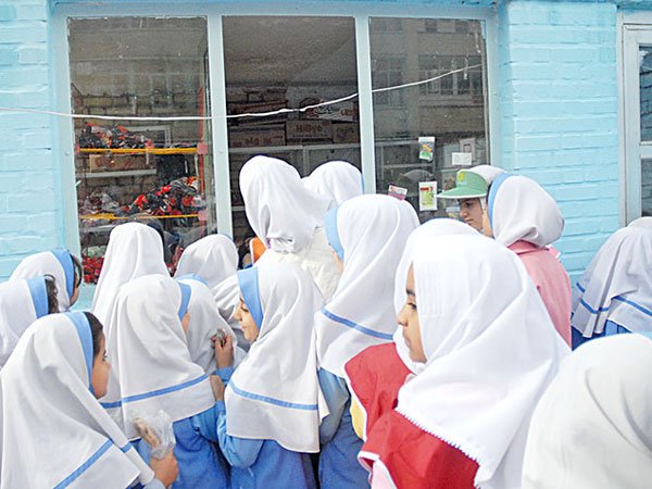 ممنوعیت فروش خوراکی‌های گرم در مدارس