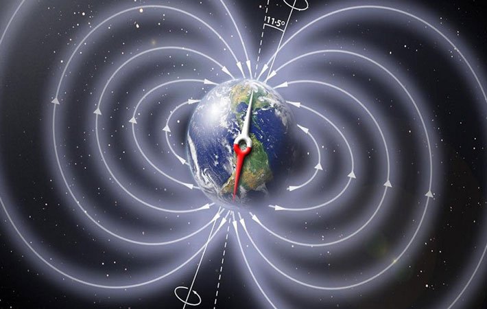 تضعیف میدان مغناطیسی منجر به جابه جایی قطب ها نمی شود