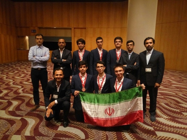 تیم ایران به پنجاه و نهمین المپیاد جهانی ریاضی اعزام شد