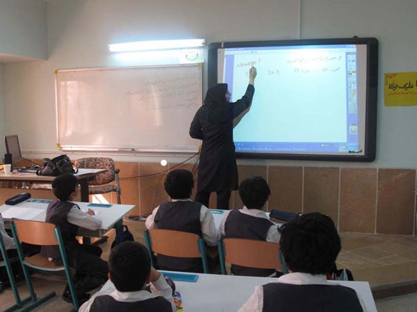 هوشمندسازی مدارس گامی جهت افزایش بهره‌وری آموزش
