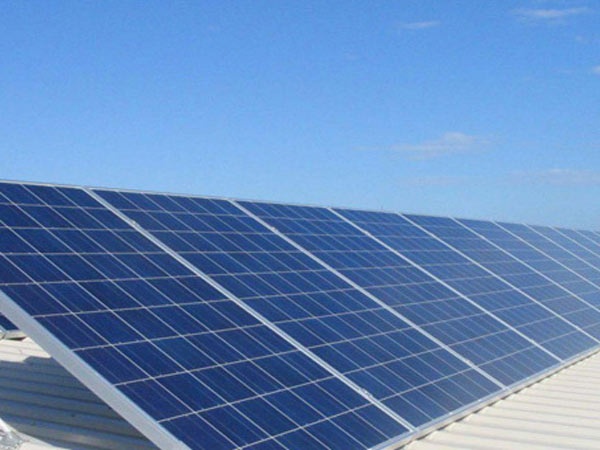 مزایا و معایب استفاده از انرژی خورشیدی کدامند