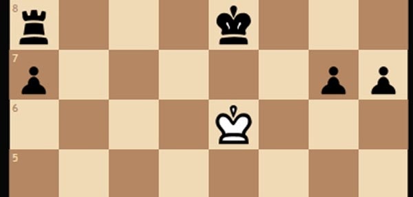 معمای شطرنج: در حلقه محاصره
