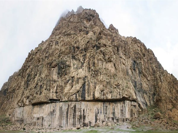 بیستون باارزش‌ترین آثار تاریخی ایران