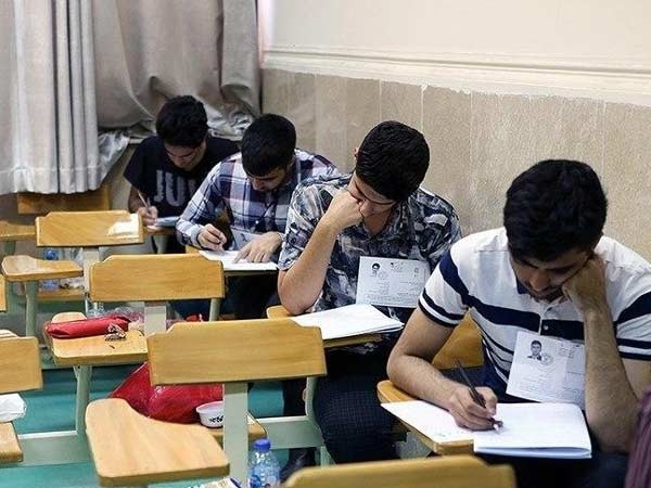 احتمال آغاز سال تحصیلی دانشگاه‌ها از بهمن ماه
