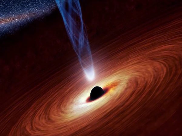 نور سیاه عظیم در مرکز کهکشان راه شیری