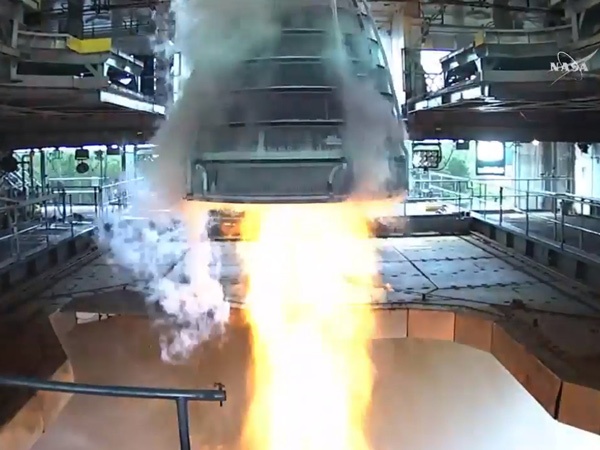 ناسا آزمایش دوم  "آتش داغ" را با  مگا جیب SLS  انجام می دهد