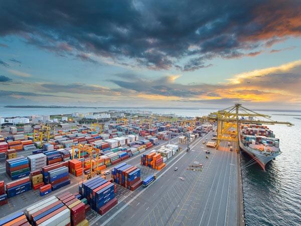 مدیریت امور گمرکی