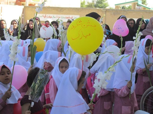 جشن شکوفه‌ها اول مهر در سراسر کشور برگزار می‌شود