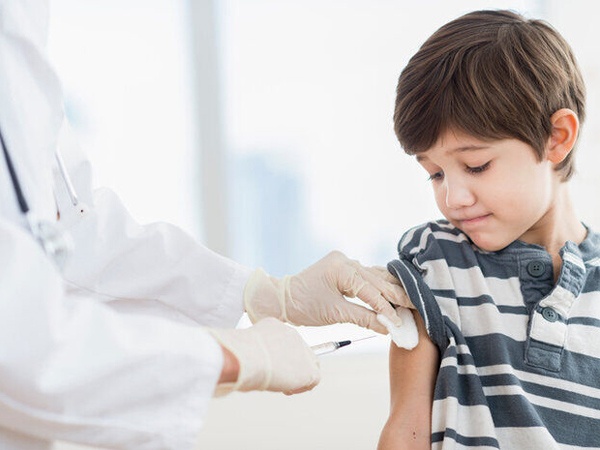 گروه‌های واکسیناسیون سیار در مدارس فعال شد
