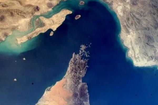 تاریخچه تنگه هرمز