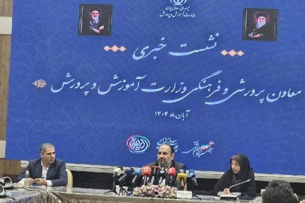 تمرکز فعالیت‌های پرورشی در داخل مدرسه