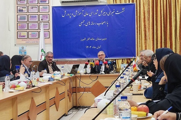 زیربنای اقتصاد و فرهنگ قوی، آموزش و پرورش نیرومند است