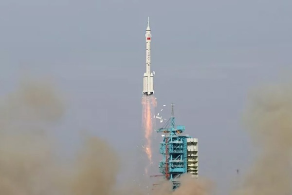 اولین مأموریت نجات فضایی چین آغاز شد