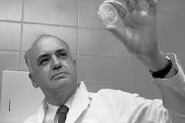 موریس هیلمان